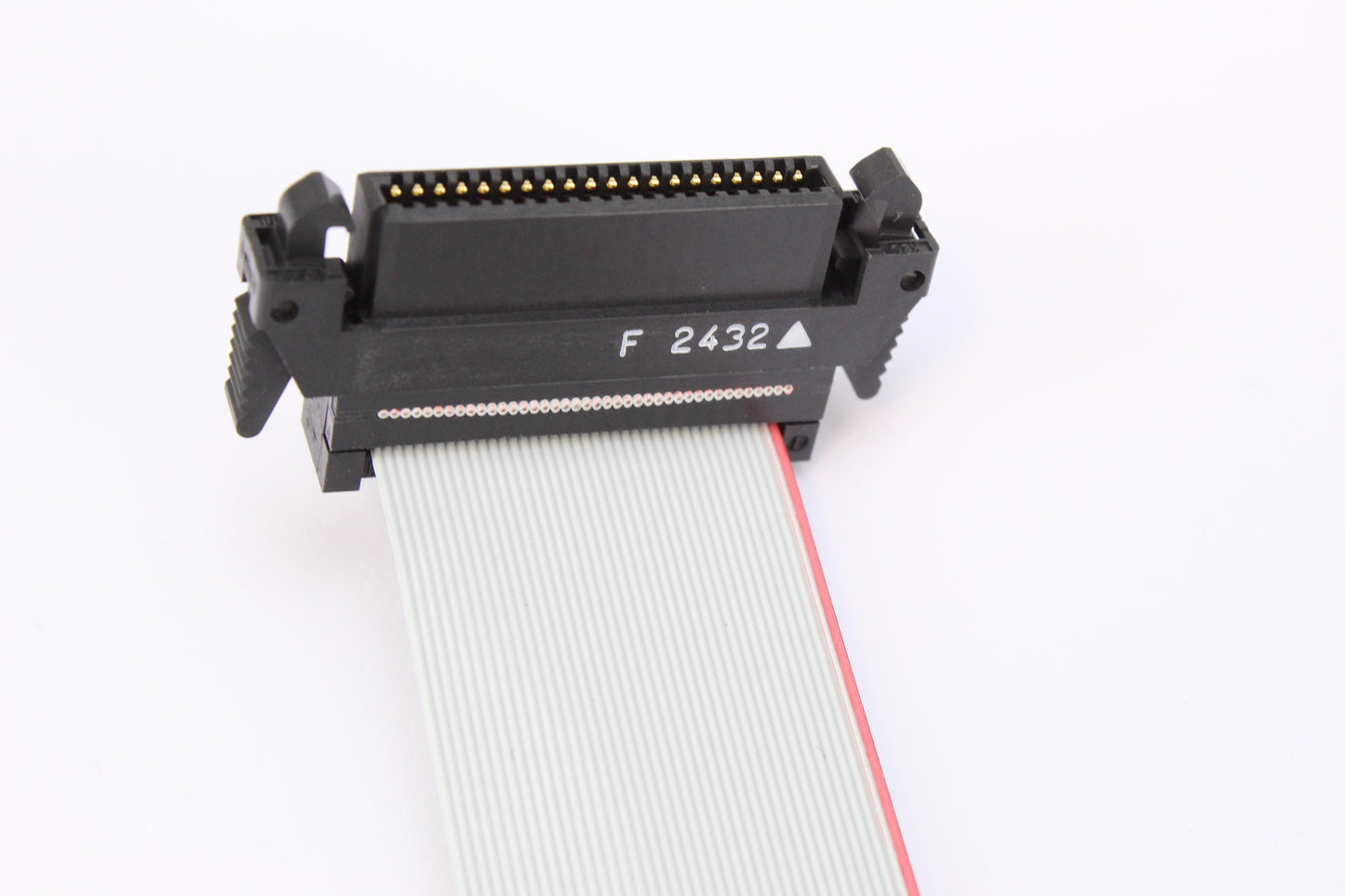 Cable bundle for connecting BrainCaps to actiCHamp